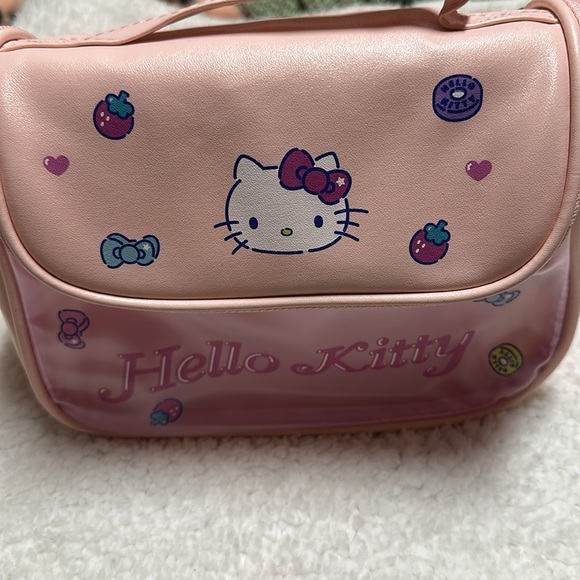 Hello kitty bag - Picture 3 of 5